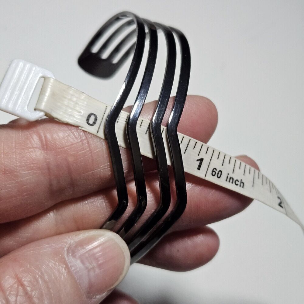Waverunner Paparazzi Metal Bracelet 7" - Picture 6 of 11